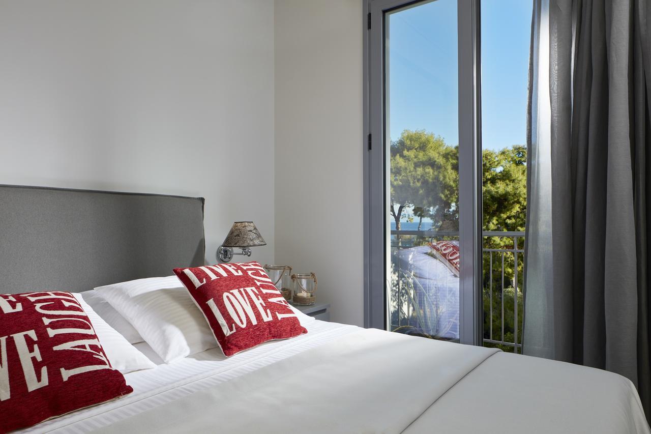 קסילוקסטרו The Gardens Gallery Hotel מראה חיצוני תמונה